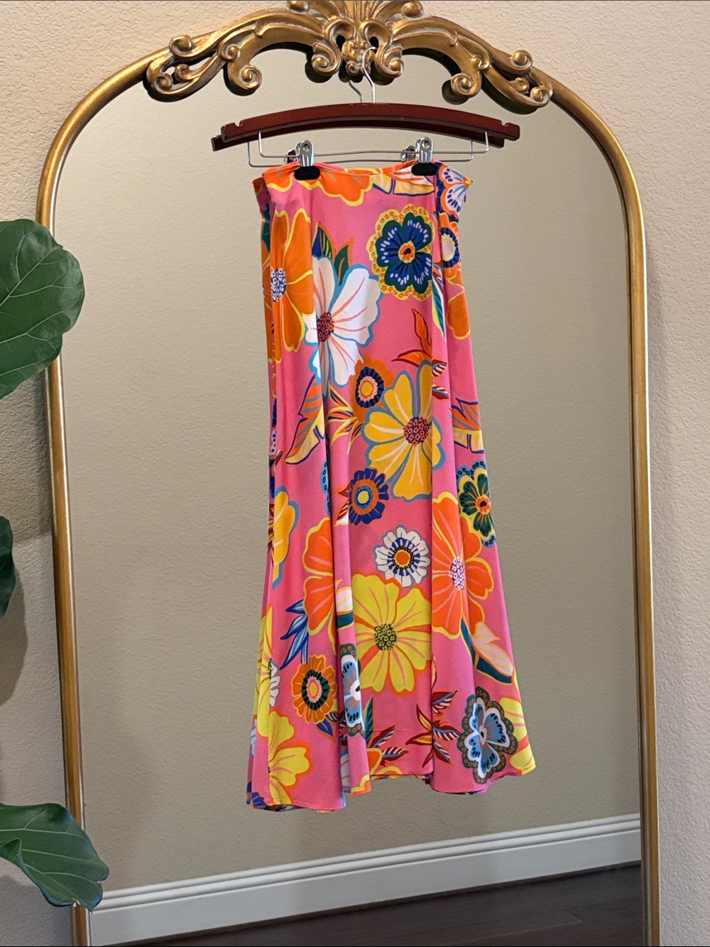 FARM Rio Pink Floral Maxi Skirt with Orange & Yellow Blooms Size XS - Picture 2 of 10